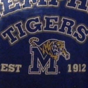 Meet your Posher, Rebecca anne